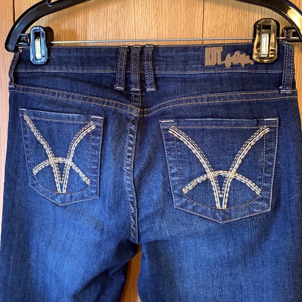 Kut from the Kloth size 6 x 32.5 Rachel bootcut stretch jeans blue denim EUC - Picture 2 of 12